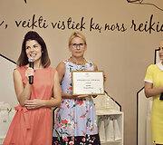 Labdaros vakaro akimirka