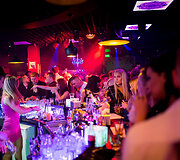 Vakarėlio akimirka klube &bdquo;Mojo Lounge&ldquo;