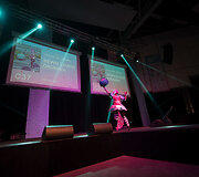 Festivalio &bdquo;nowJapan&ldquo; pirmosios dienos akimirka