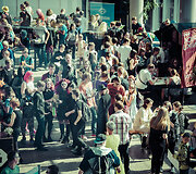 Festivalio &bdquo;nowJapan&ldquo; pirmosios dienos akimirka