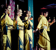 Festivalio &bdquo;nowJapan&ldquo; pirmosios dienos akimirka