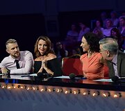 &bdquo;Muzikinės kaukės&ldquo; premjeros akimirka