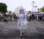 &bdquo;Mermaid Parade&ldquo; akimirka