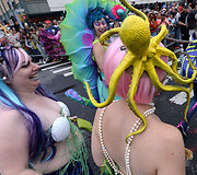 &bdquo;Mermaid Parade&ldquo; akimirka