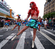 &bdquo;Mermaid Parade&ldquo; akimirka