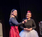 Asta Baukutė ir Eglė Mikulionytė