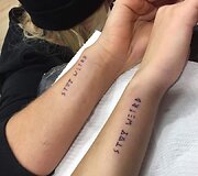Iglės Bernotaitytės ir Marijos Grab&scaron;taitės tatuiruotės