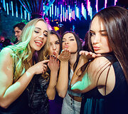 Vakarėlio sostinės &bdquo;Mojo Lounge&ldquo; klube akimirka