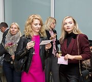 Dovilės Bilk&scaron;tienės parodos atidarymo akimirka