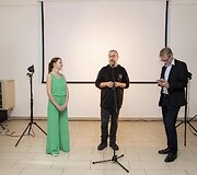Dovilės Bilk&scaron;tienės parodos atidarymo akimirka