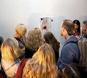 Dovilės Bilk&scaron;tienės parodos atidarymo akimirka