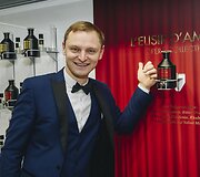 Ni&scaron;inių kvepalų pristatymo akimirka