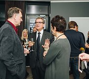 Ni&scaron;inių kvepalų pristatymo akimirka