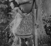 Ota Benga 1904 m. Jis buvo eksponuojamas zoologijos sode Niujorke kartu su beždžionėmis