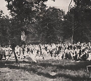 Amerikos lietuvių susirinkimas. Antano Račiūno kino kamera. Apie 1914 m.