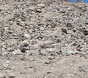 Archeologiniai tyrinėjimų Peru metu rasti kaulai ir kaukolės