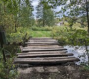 Tiltelis, vedantis link kapinių