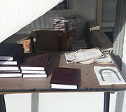 Prekystalis, kur galima įsigyti religinių knygų