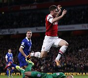 Olivieris Giroud asir Timas Howardas
