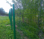 Aplinkosaugininkai pradėjo griauti neleistinas tvoras prie vandens telkinių