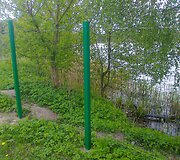 Aplinkosaugininkai pradėjo griauti neleistinas tvoras prie vandens telkinių