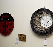 Neįtikėtina, ką galima padaryti i&scaron; atliekų: nuo laikrodžių iki kėdžių