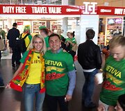 Lietuvos krep&scaron;inio sirgaliai Vilniaus oro uoste