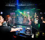 Vakarėlio klube &bdquo;Mojo Lounge&ldquo; akimirka