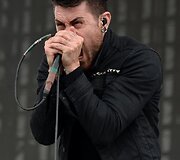 Davey Havokas i&scaron; grupės AFI