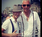Sasha Song su grupės &bdquo;Scooter&ldquo; nariu Hansu-Peteriu Geerde'u