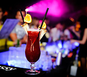 &Scaron;e&scaron;tadienio &bdquo;Mojo Lounge&ldquo; linksmybės 