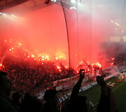 Įspūdingasis &bdquo;Olympiakos&rdquo; sirgalių pasirodymas