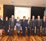 Gimnazijos direktorė ir auk&scaron;tųjų mokyklų atstovai