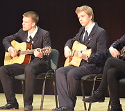 Gitaristų būrelio sveikinimas