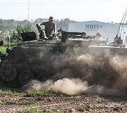 FV432 pirmasis reisas naujajame tankodrome