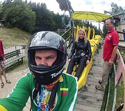 15min.lt kolektyvas specialioje rogučių trasoje Slovėnijoje