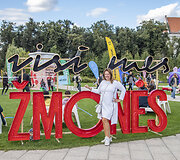 &bdquo;Sunny Smash&ldquo;  mėgėjų badmintono turnyras Luki&scaron;kių aik&scaron;tėje.