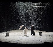 Vilniaus mažasis teatras kviečia Klaipėdiečius dovanoti &scaron;venti&scaron;ką vakarą - spektaklis &bdquo;Maskaradas&ldquo;