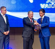 Nusipelniusiems Lietuvos jūrininkams &ndash; siurprizų kupinas &scaron;ventinis vakaras