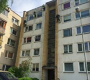 Statybininkai alpinistai-auk&scaron;talipiai
