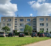 Pastatas prie&scaron; auk&scaron;talipių darbus