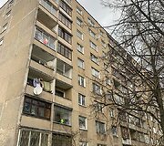Pastatas prie&scaron; auk&scaron;talipių darbus