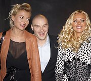 I&scaron; kairės: Genutė Žalienė, Ramūnas Vy&scaron;niauskas ir Jurgita Tvarijonaitė