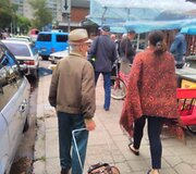 Kalvarijų turguje skaitytojo rastos kuprinės