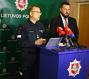 Mindaugas Ambraziūnas ir Julius Gelumbauskas (de&scaron;inėje)
