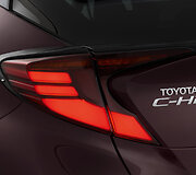 Atnaujintas &bdquo;Toyota C-HR&ldquo;
