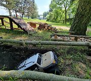 Pirmasis radijo bangomis valdomų visureigių parkas