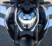 BMW pristatė du naujus M serijos motociklus