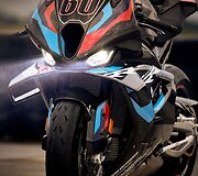 BMW pristatė du naujus M serijos motociklus