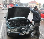 Panevėžio centre degė &bdquo;Audi&ldquo;
